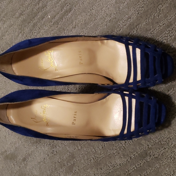 CHRISTIAN LOUBOUTIN - Picture 2 of 8